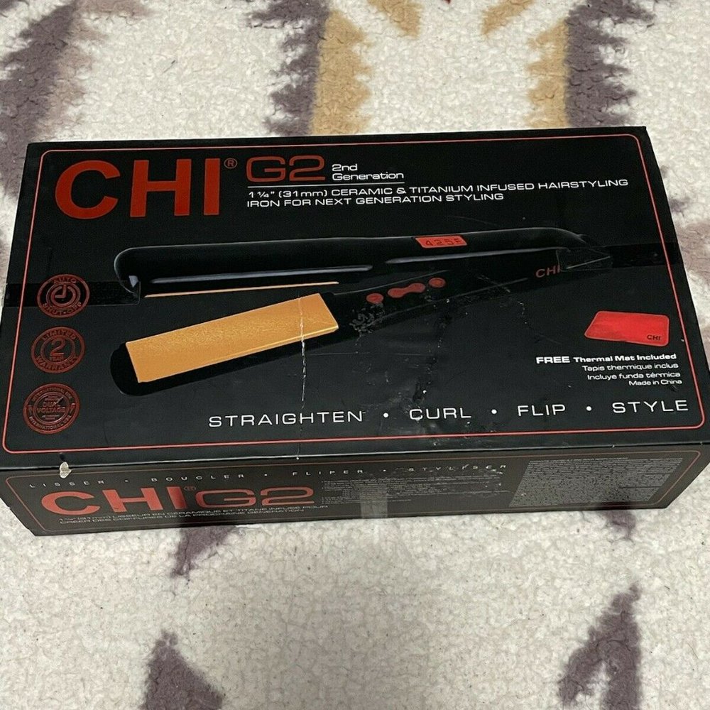 CHI G2 1 1/4" SALON PRO TITANIUM Straightening Hairstyling Iron- NEW BOX